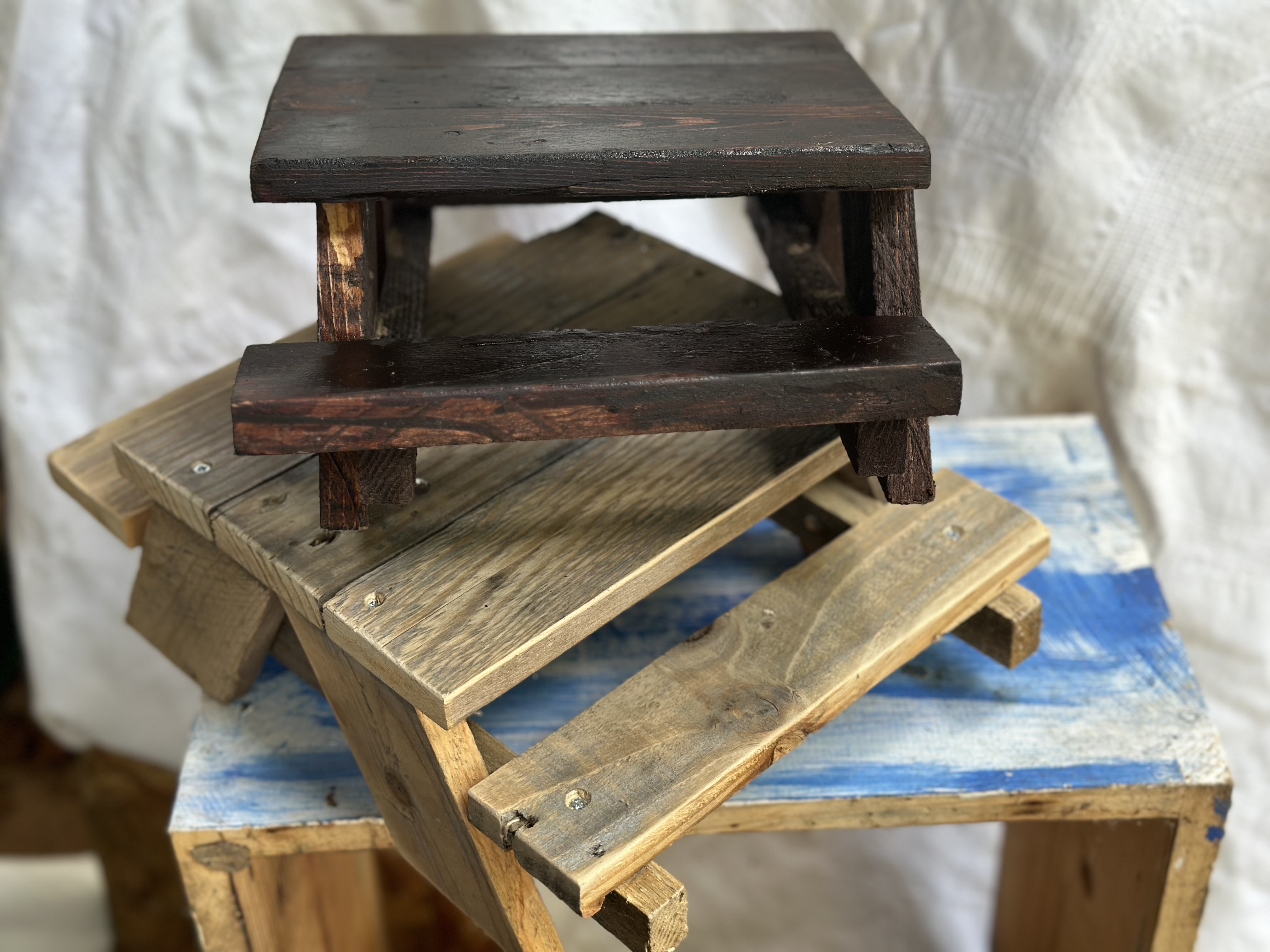 Squirrel table